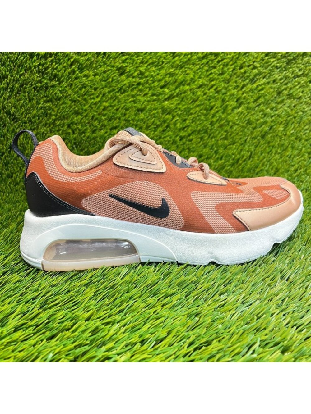 Nike Air Max 200 Womens Size 7 Metallic Red Bronze Running Shoes Sneakers